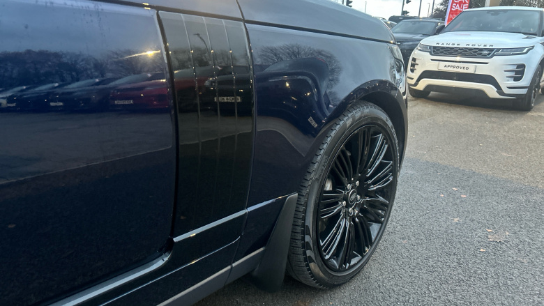 Land Rover Range Rover 3.0 D300 Westminster Black 4dr Auto Diesel Estate